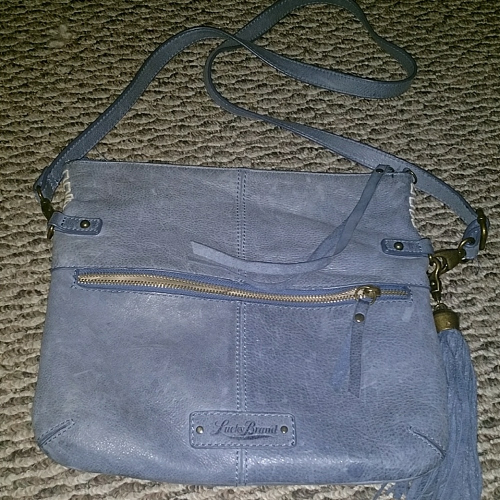 Leather lucky brand purse